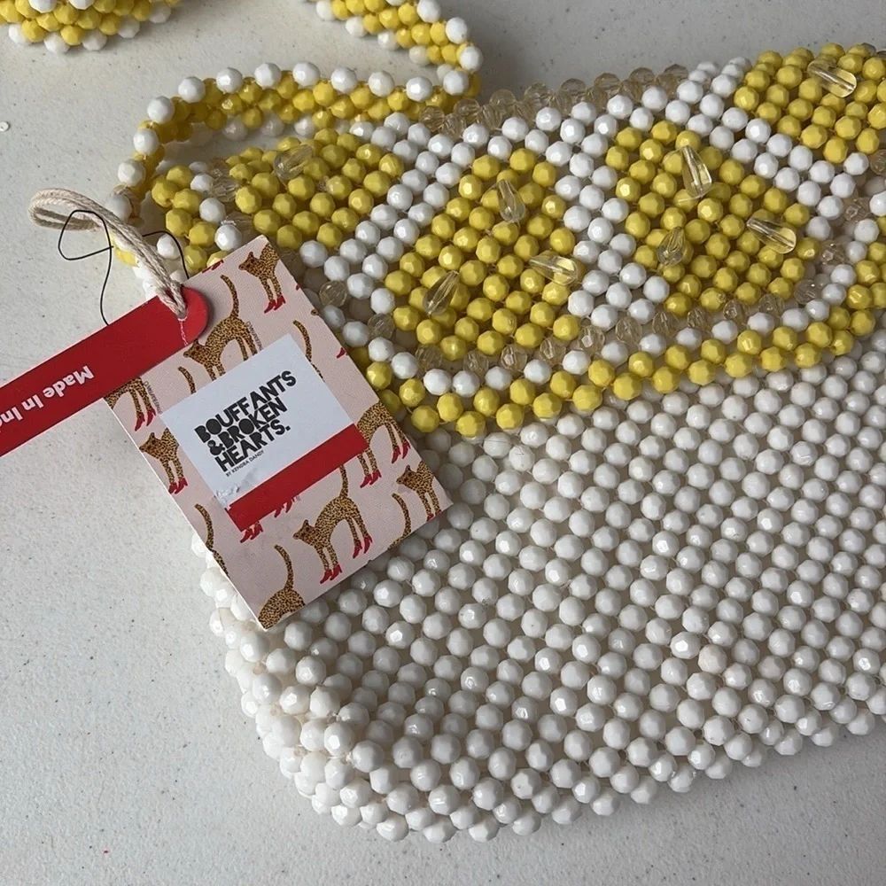 Bouffants & Broken Hearts Beaded Lemon Purse NEW! - Picture 5 of 6